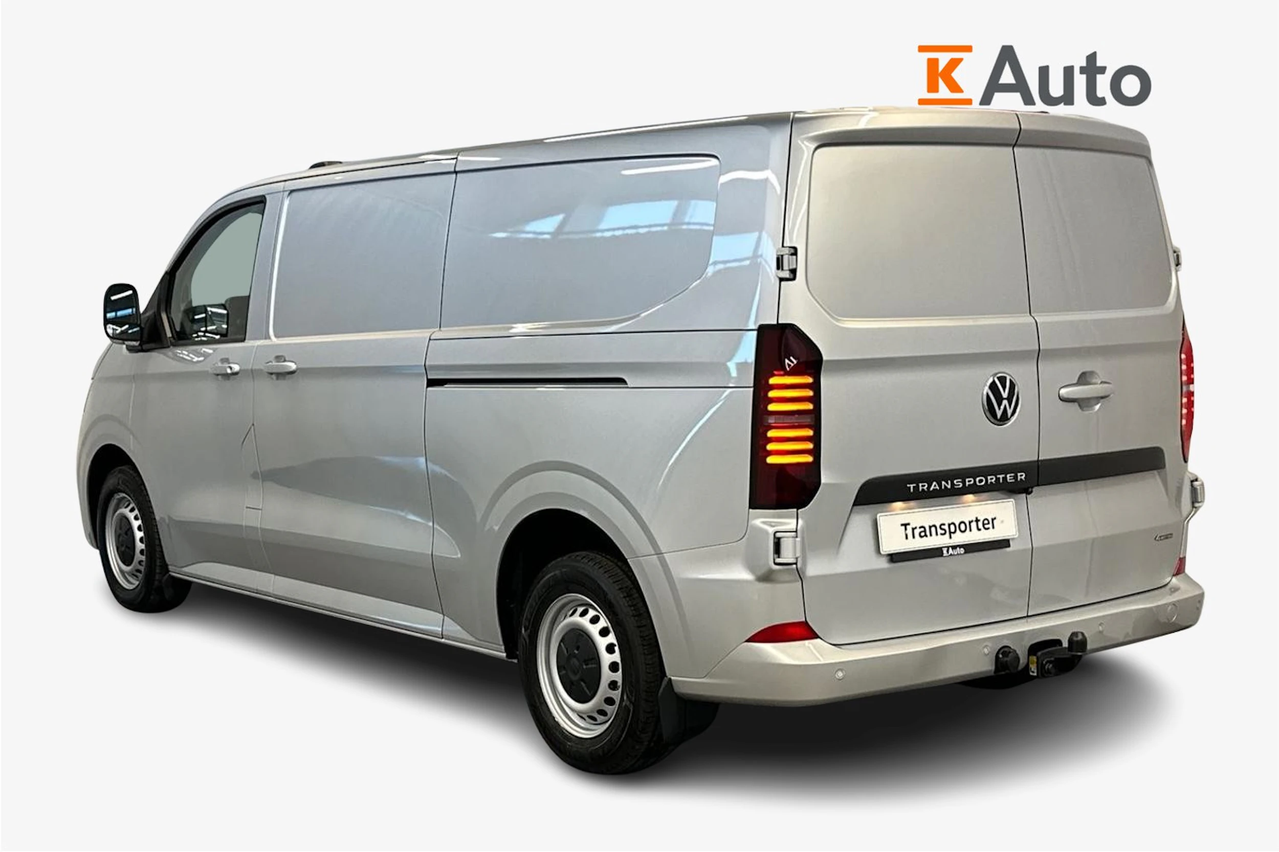 harmaa Volkswagen Transporter 2026 kuva 3.