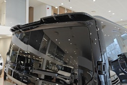 musta Volkswagen Transporter 2026 kuva 17.