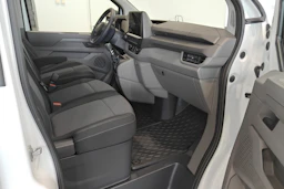 valkoinen Volkswagen Transporter 2026 kuva 16.