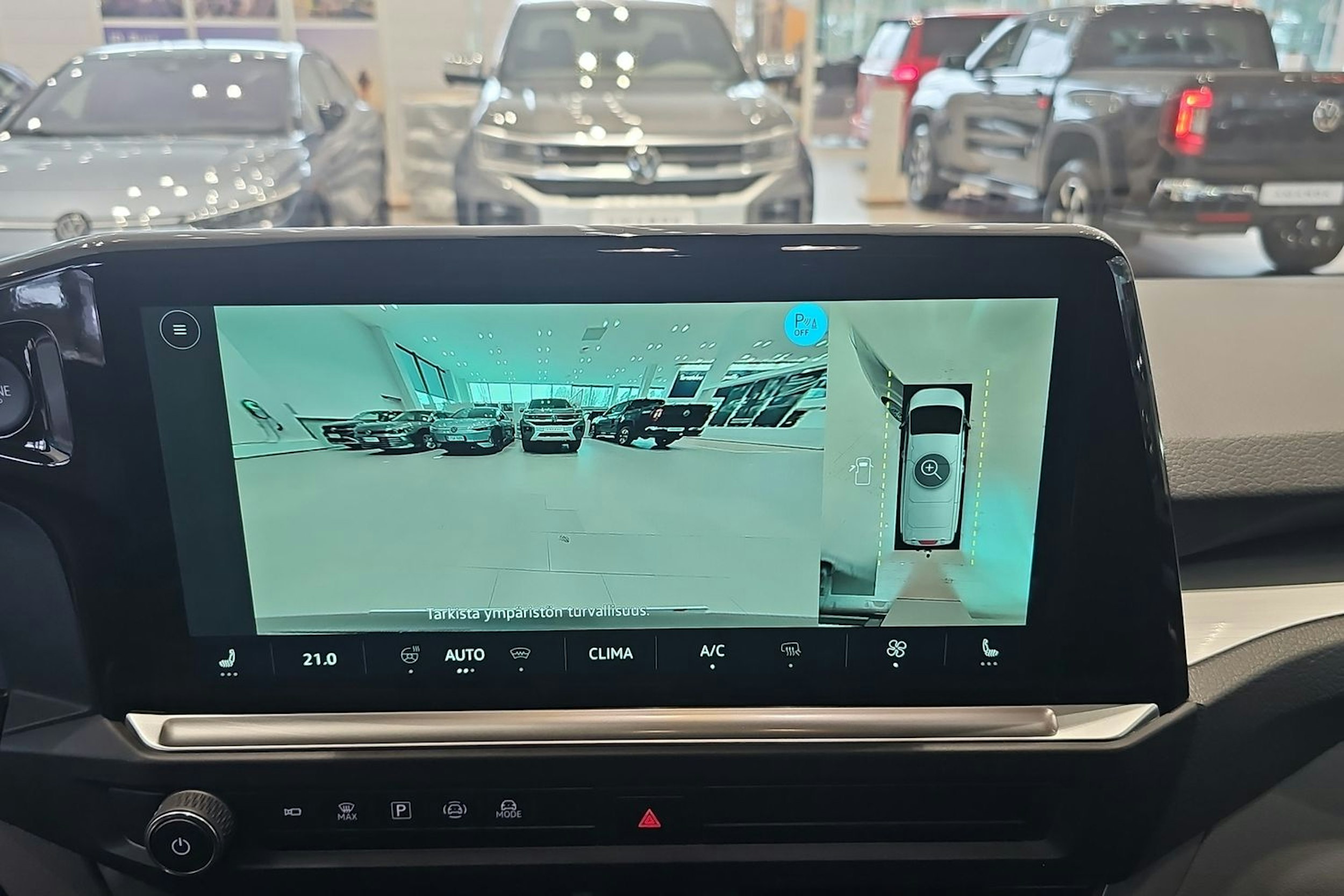 musta Volkswagen Transporter 2026 kuva 20.