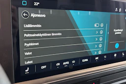 valkoinen Volkswagen Transporter 2026 kuva 31.
