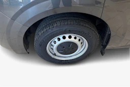 harmaa Volkswagen Transporter 2026 kuva 12.