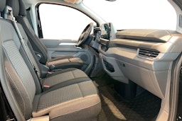 musta Volkswagen Transporter 2026 kuva 11.