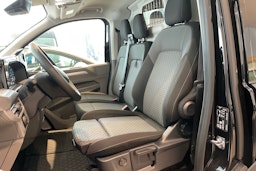 musta Volkswagen Transporter 2026 kuva 13.