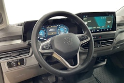 valkoinen Volkswagen Transporter 2026 kuva 9.