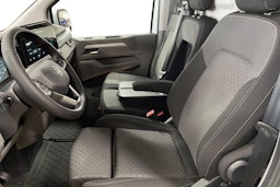 valkoinen Volkswagen Transporter 2026 kuva 11.