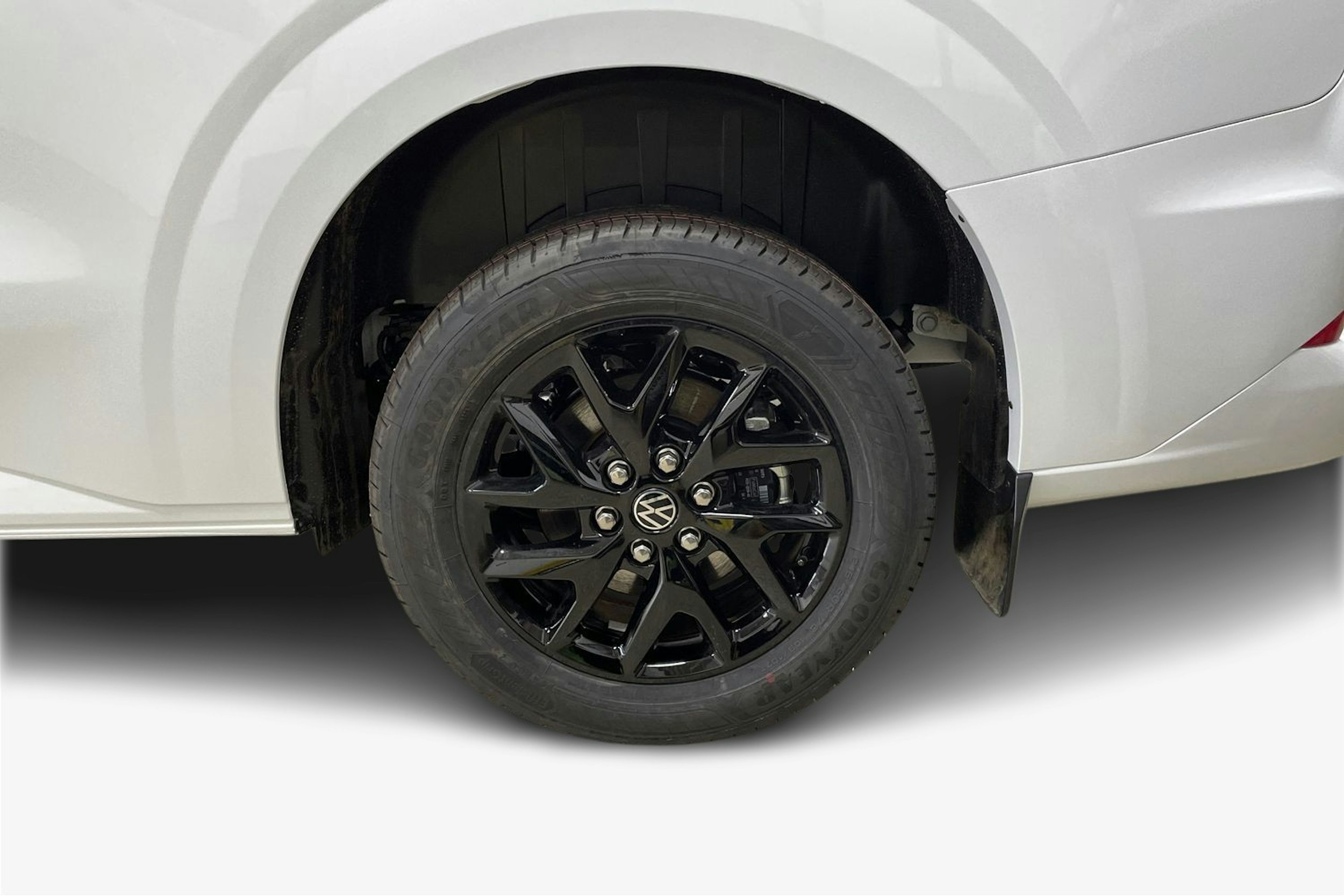 valkoinen Volkswagen Transporter 2026 kuva 12.