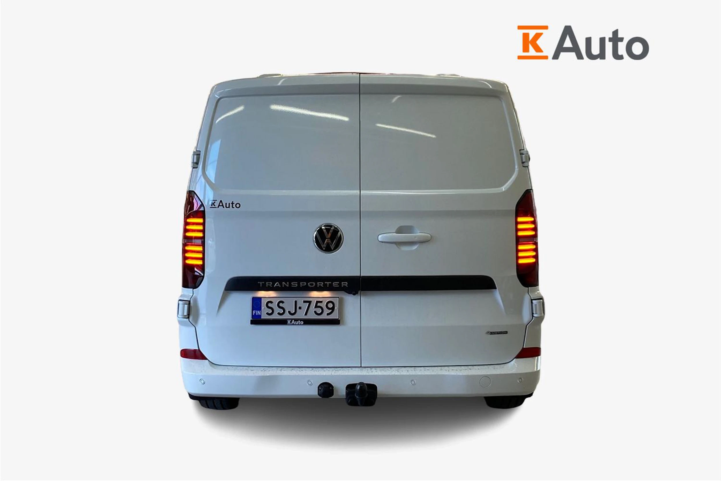 valkoinen Volkswagen Transporter 2026 kuva 3.