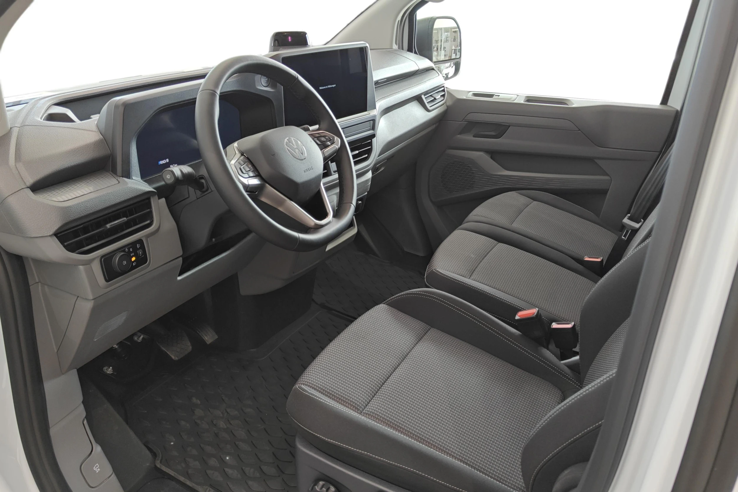 valkoinen Volkswagen Transporter 2026 kuva 8.