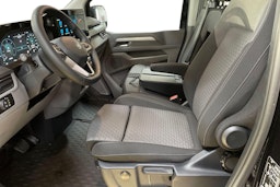 musta Volkswagen Transporter 2026 kuva 11.