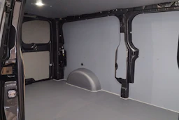 harmaa Volkswagen Transporter 2026 kuva 11.