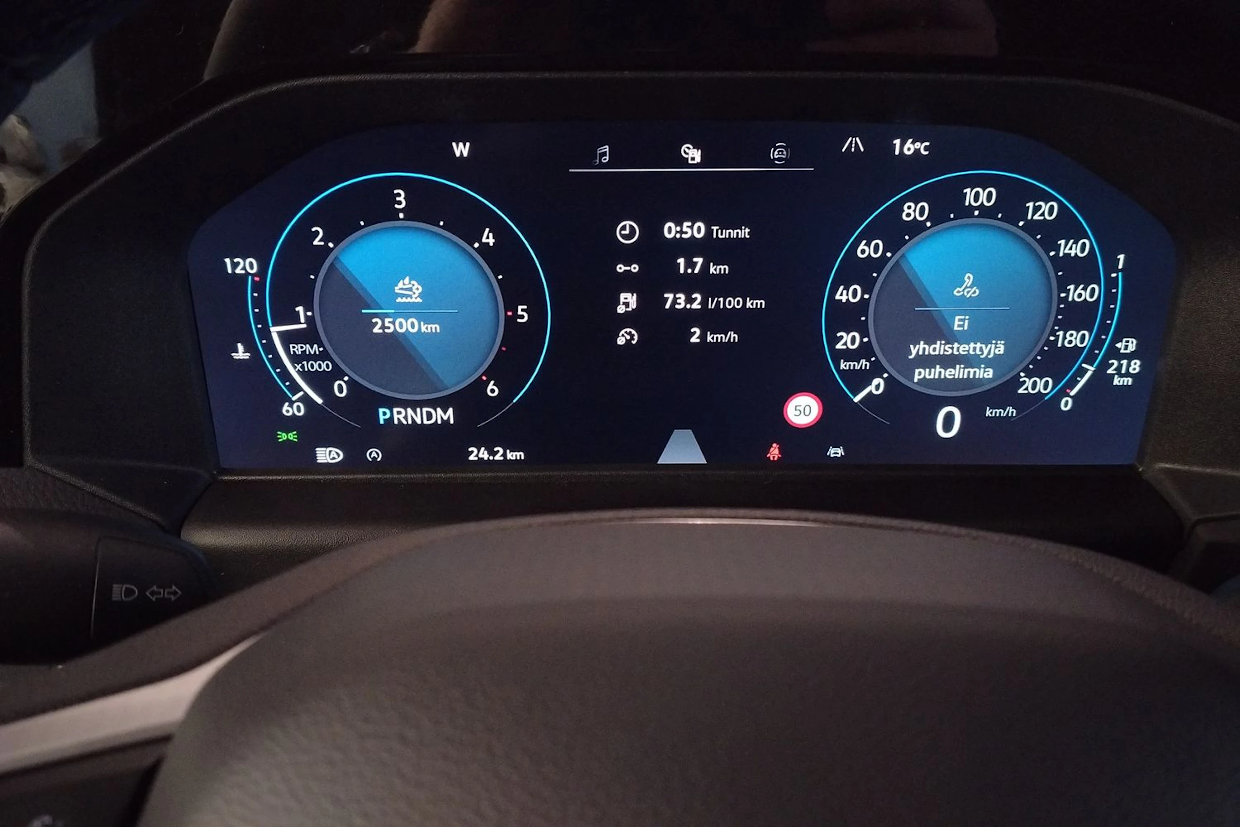 harmaa Volkswagen Transporter 2026 kuva 17.