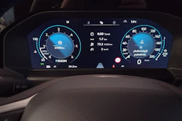 harmaa Volkswagen Transporter 2026 kuva 17.