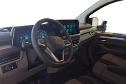 musta Volkswagen Transporter 2026 kuva 8.