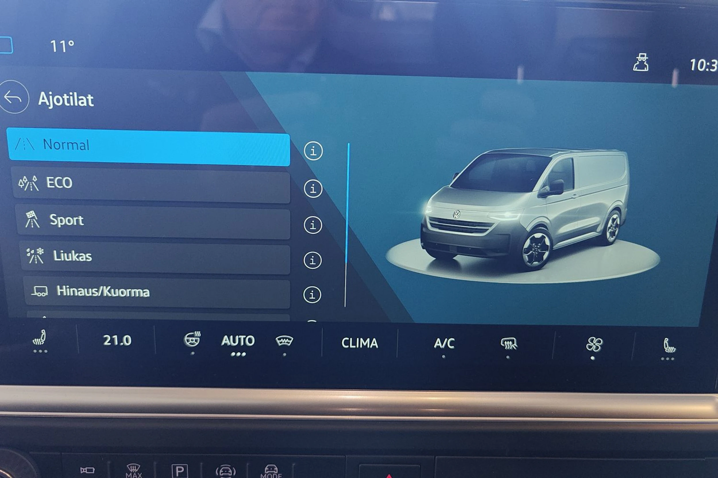 musta Volkswagen Transporter 2026 kuva 18.