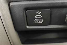 musta Volkswagen Transporter 2026 kuva 20.