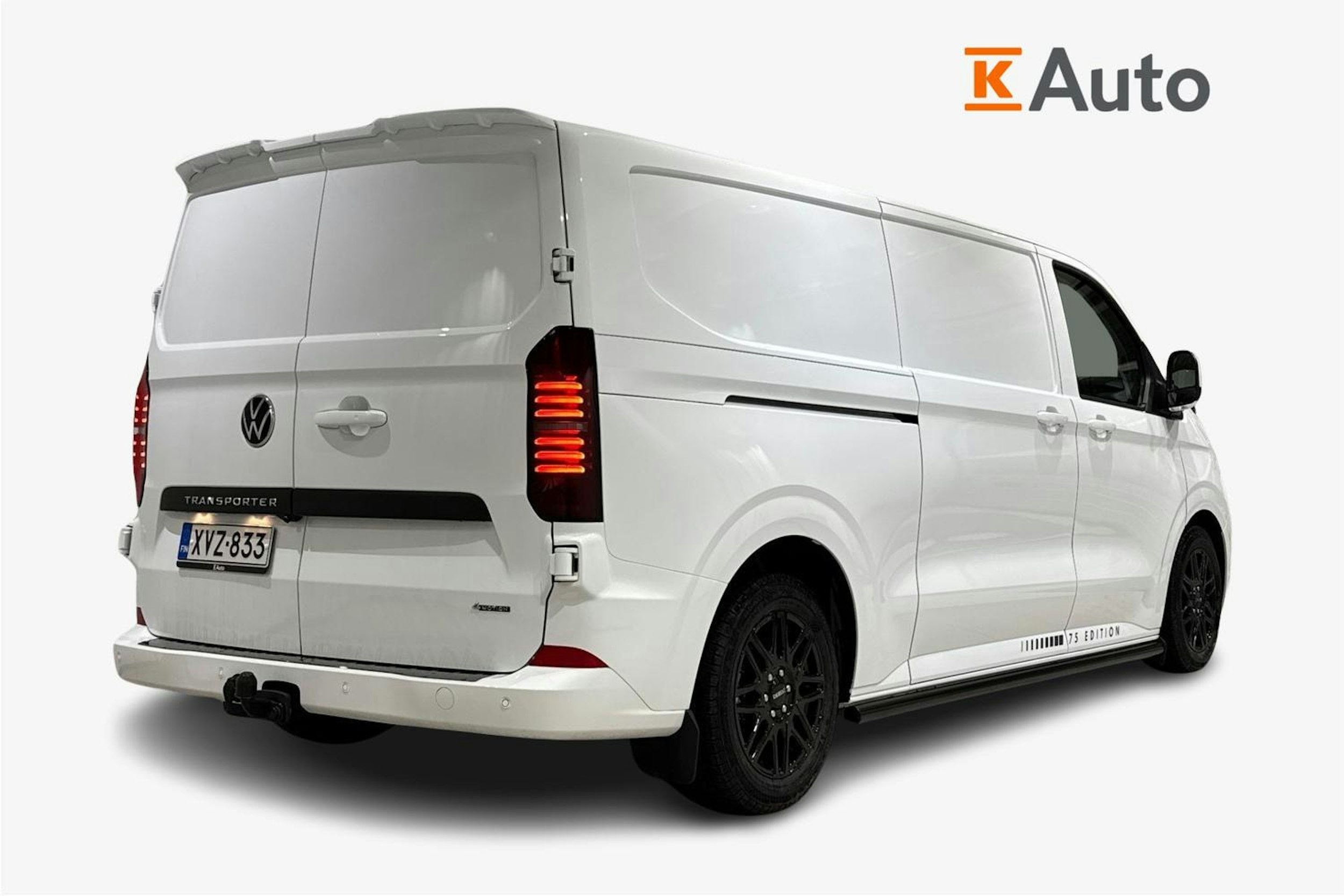 valkoinen Volkswagen Transporter 2026 kuva 2.