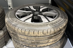 valkoinen Volkswagen Transporter 2026 kuva 11.