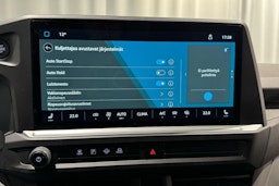 valkoinen Volkswagen Transporter 2026 kuva 23.