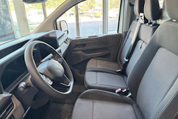 valkoinen Volkswagen Transporter 2026 kuva 16.