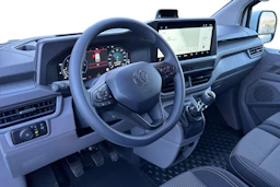 valkoinen Volkswagen Transporter 2026 kuva 8.