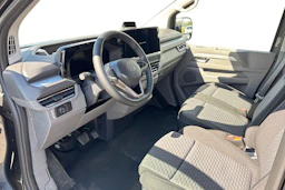 harmaa Volkswagen Transporter 2026 kuva 8.