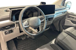harmaa Volkswagen Transporter 2026 kuva 8.