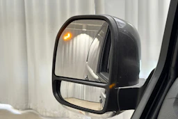 met. harmaa Volkswagen Transporter 2026 kuva 27.