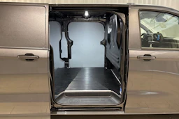 met. harmaa Volkswagen Transporter 2026 kuva 14.