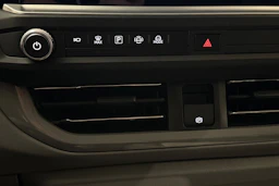 met. harmaa Volkswagen Transporter 2026 kuva 26.