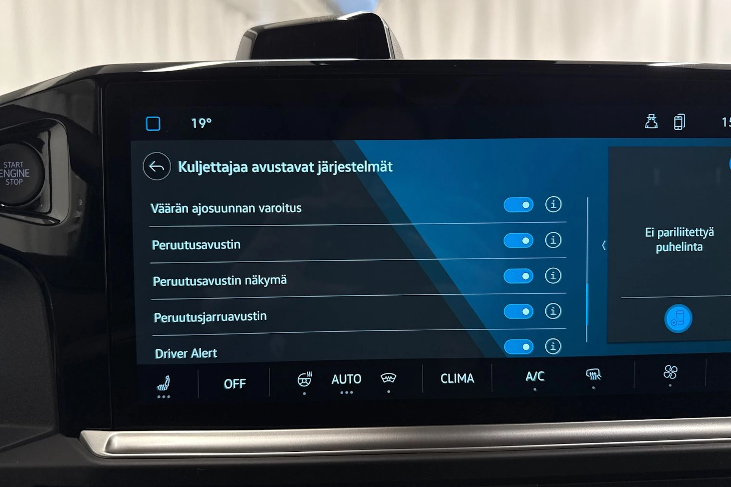 met. musta Volkswagen Transporter 2026 kuva 21.