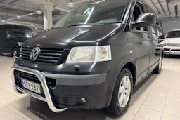 Musta Volkswagen Transporter umpipak. 2007 kuva 16.
