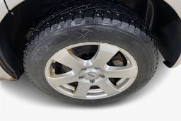 Ruskea (beige) Volkswagen Transporter umpipak. 2011 kuva 12.