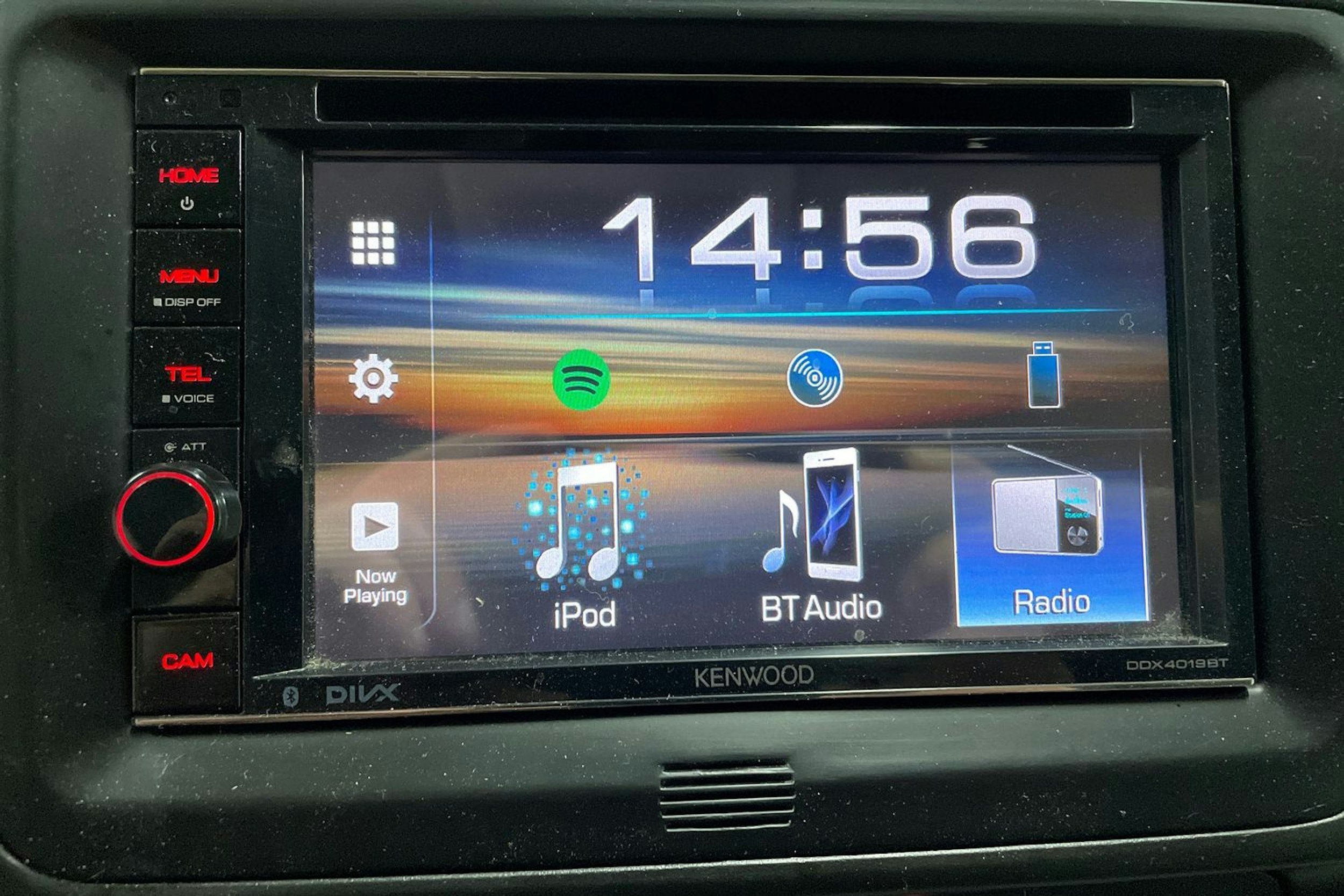 Ruskea (beige) Volkswagen Transporter umpipak. 2011 kuva 20.