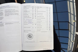 Musta Volkswagen up! 2012 kuva 28.