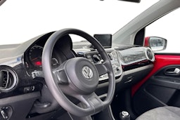 punainen Volkswagen up! 2013 kuva 4.
