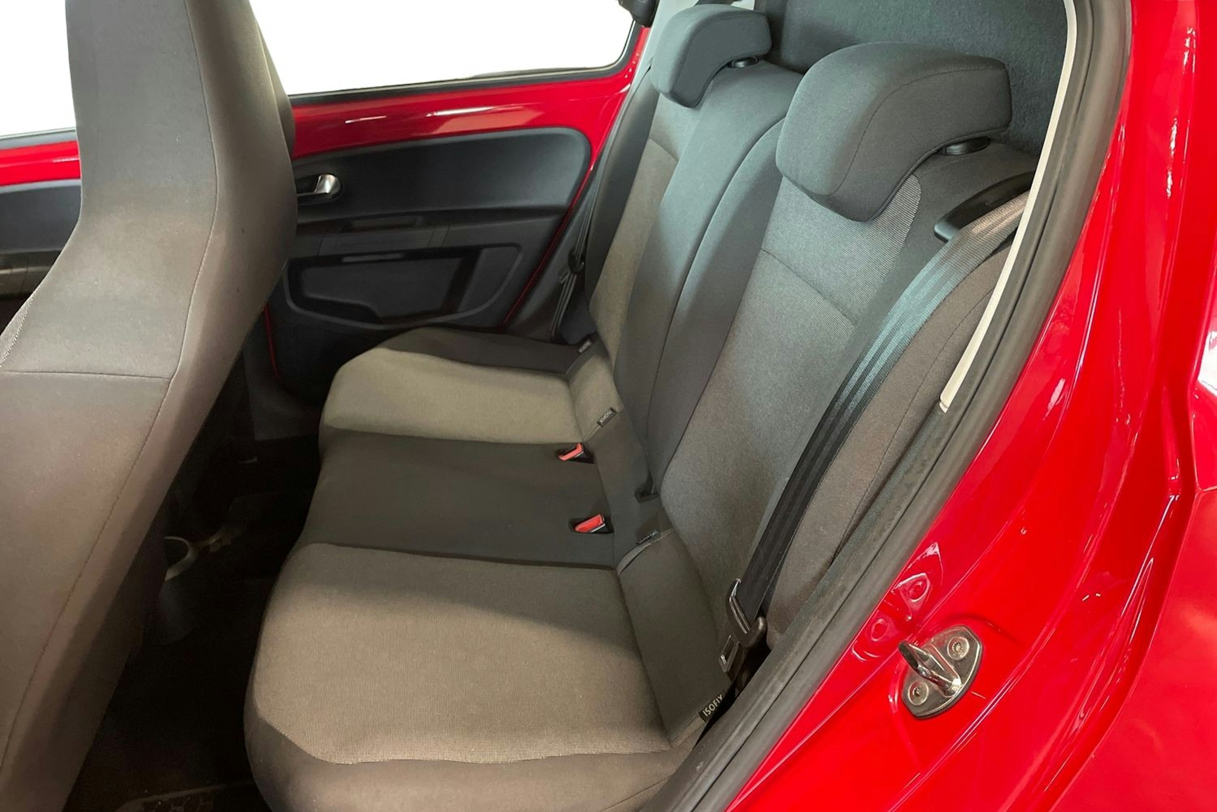 punainen Volkswagen up! 2013 kuva 10.
