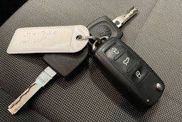 punainen Volkswagen up! 2013 kuva 25.
