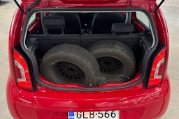 punainen Volkswagen up! 2014 kuva 14.