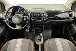 musta Volkswagen up! 2015 kuva 9.