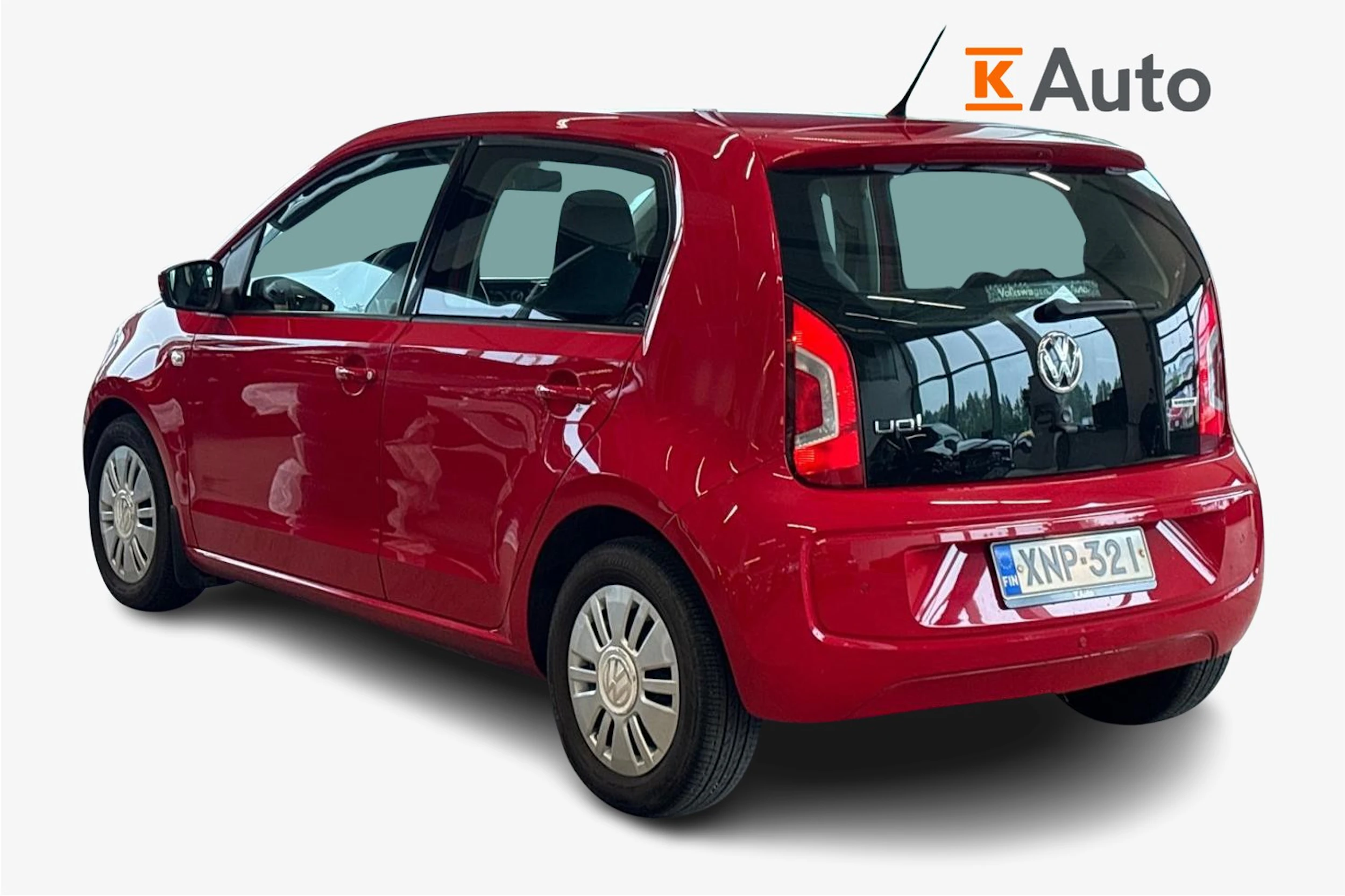 Punainen Volkswagen up! 2015 kuva 3.