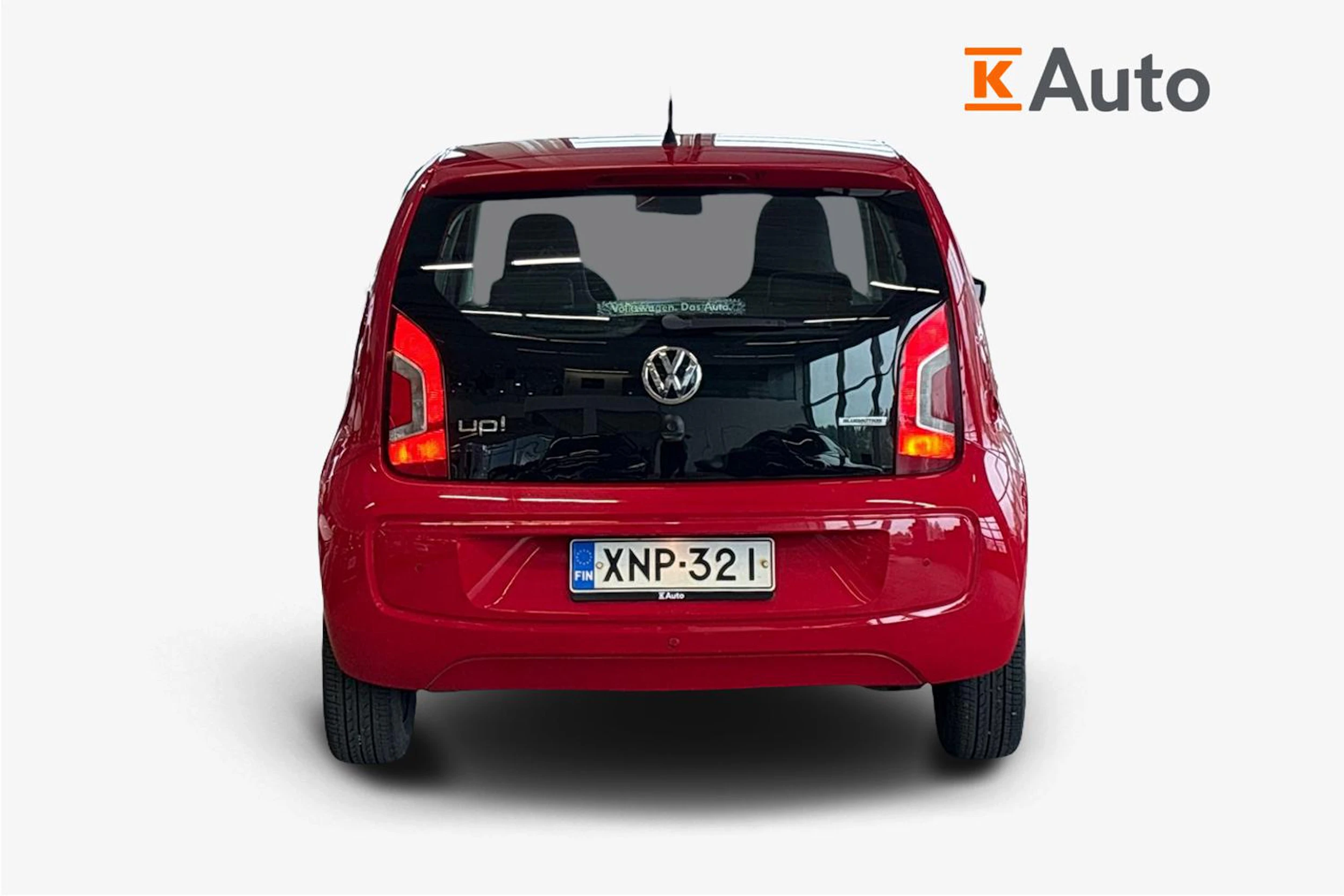 Punainen Volkswagen up! 2015 kuva 4.