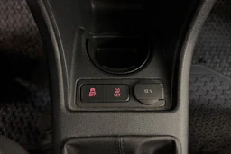 Valkoinen Volkswagen up! 2017 kuva 19.
