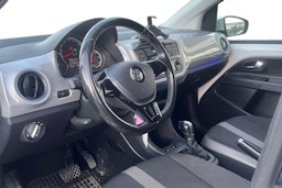 valkoinen Volkswagen up! 2017 kuva 3.