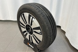 valkoinen Volkswagen up! 2018 kuva 26.