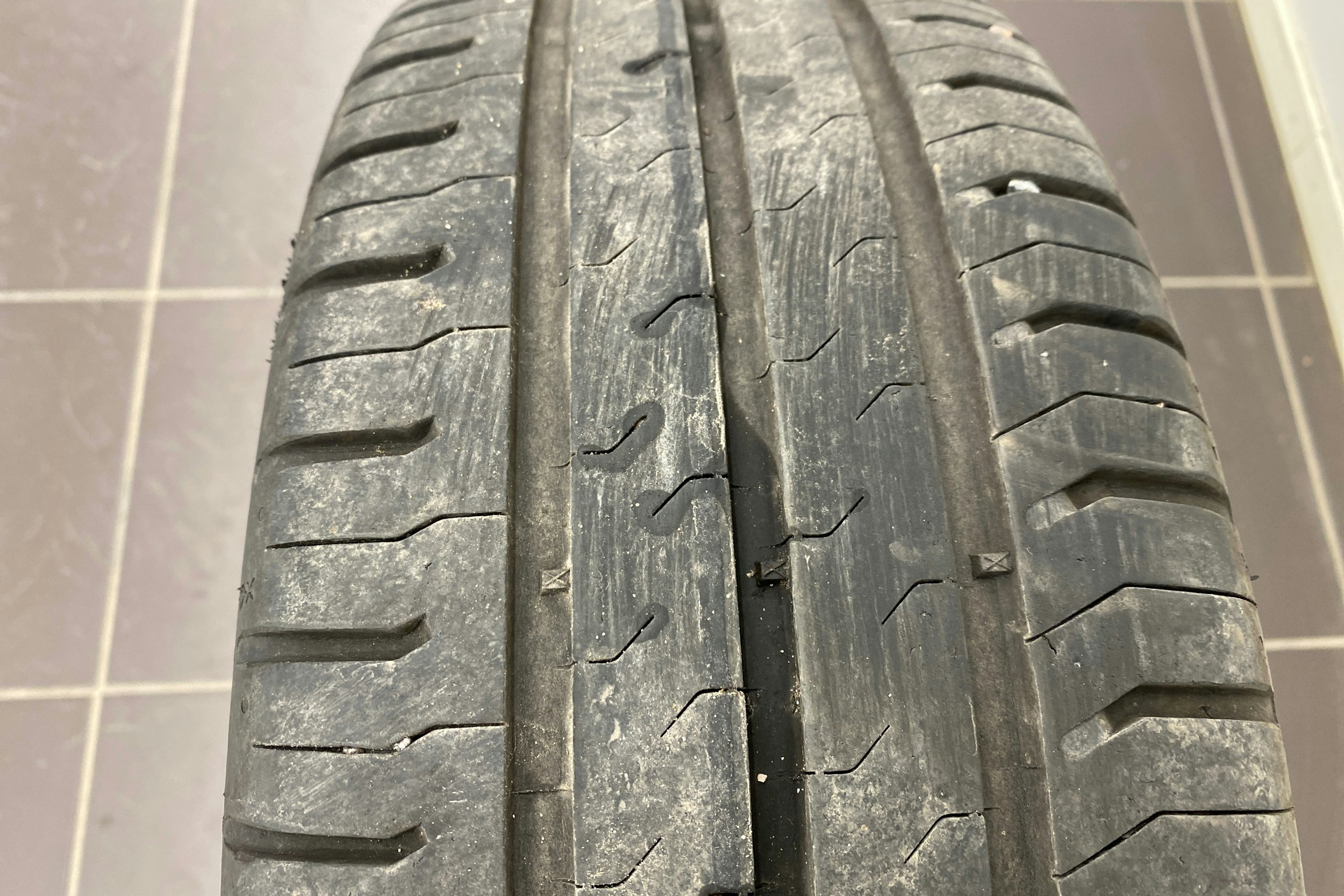 Keltainen Volkswagen up! 2019 kuva 14.