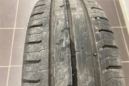 Keltainen Volkswagen up! 2019 kuva 14.