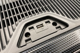 Keltainen Volkswagen up! 2019 kuva 18.