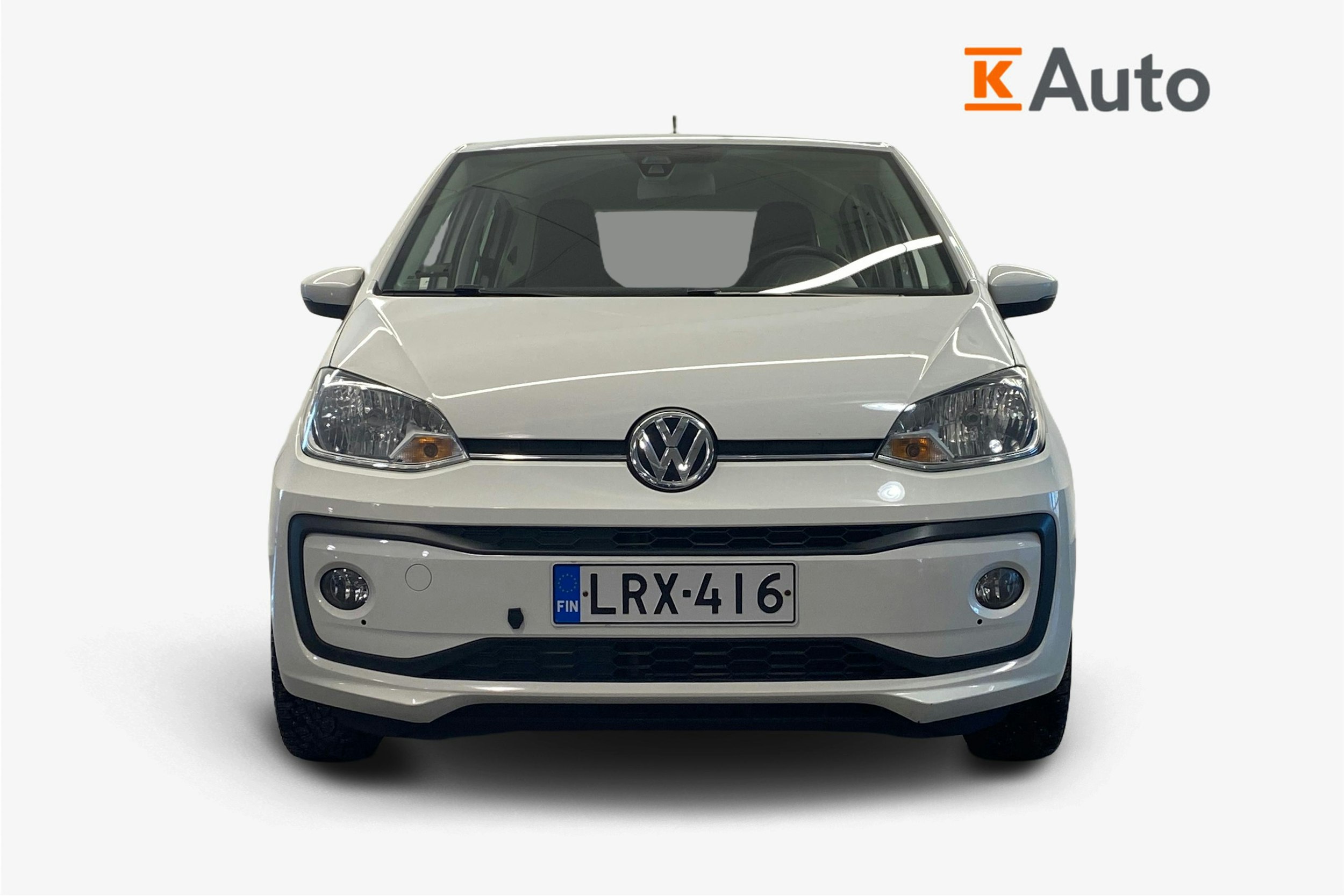 valkoinen Volkswagen up! 2019 kuva 5.
