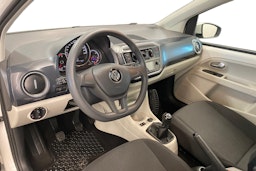 valkoinen Volkswagen up! 2019 kuva 7.
